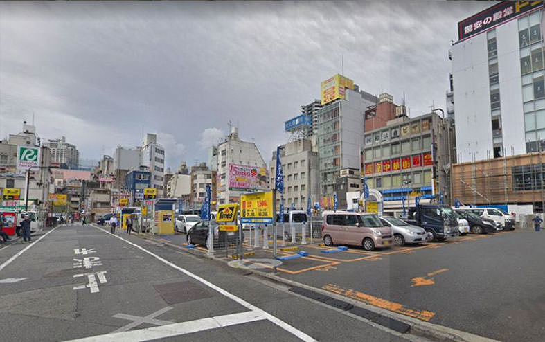 こちらのファミリーマートに到着されましたら、お電話ください