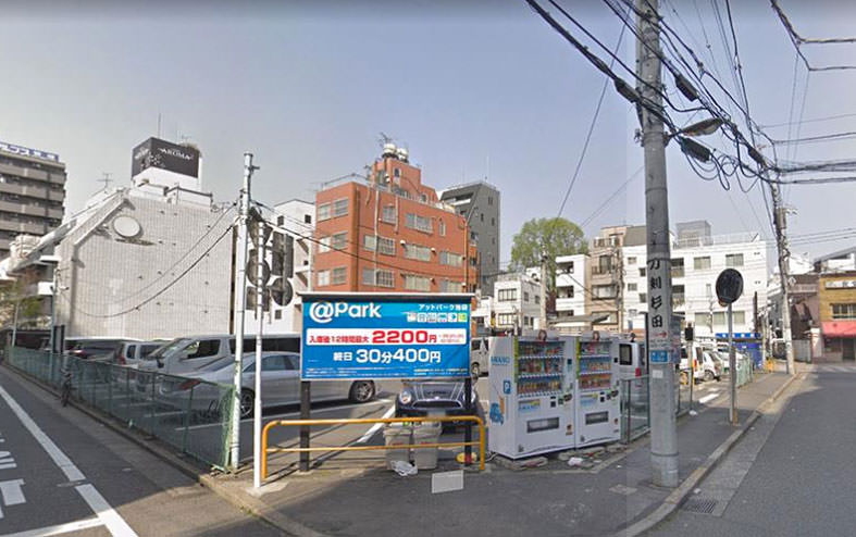 こちらのファミリーマートに到着されましたら、お電話ください